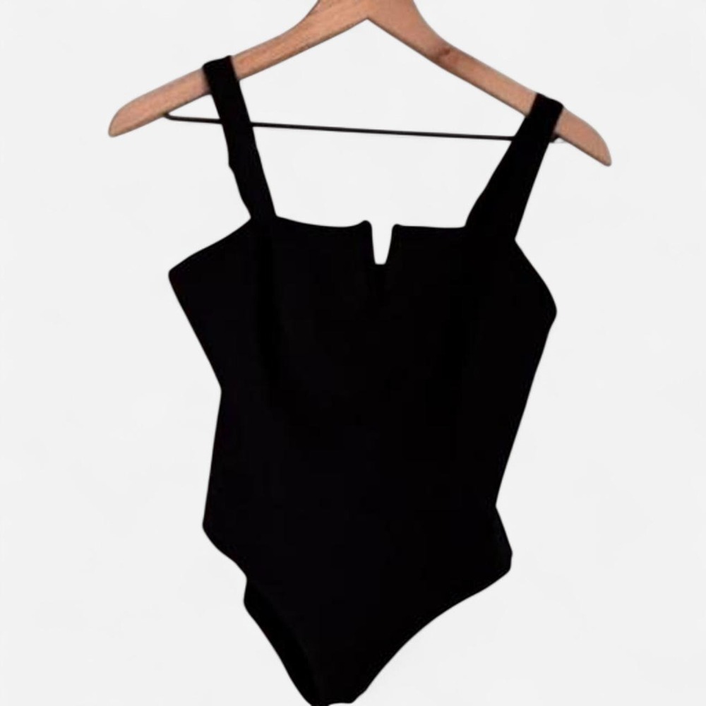 Haute Monde Black V-Neck Thong Bodysuit 🖤
